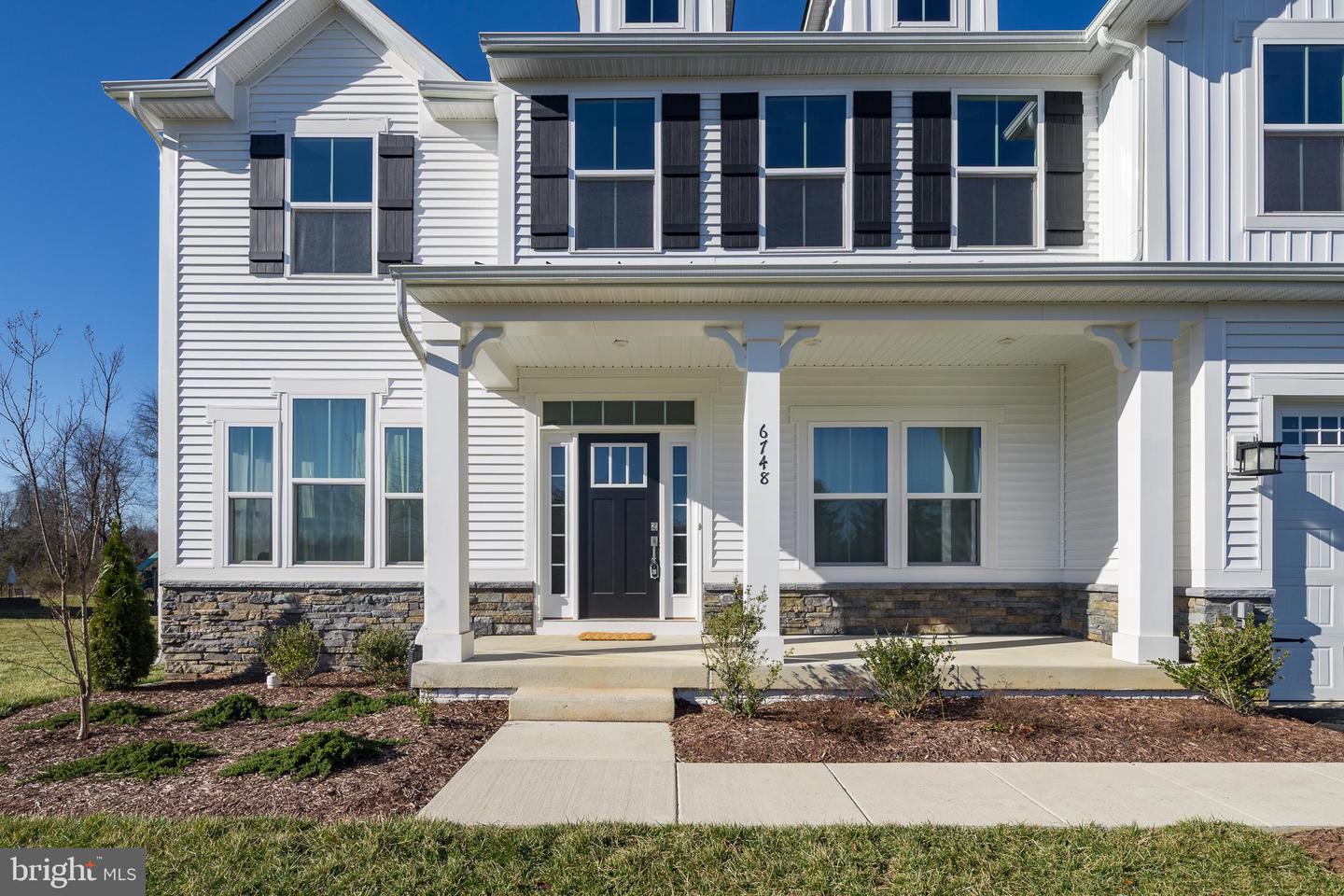6748 HIGHLANDER CT, WARRENTON, Virginia 20187, 6 Bedrooms Bedrooms, ,4 BathroomsBathrooms,Residential,For sale,6748 HIGHLANDER CT,VAFQ2018006 MLS # VAFQ2018006