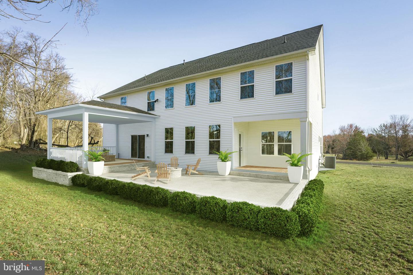 6748 HIGHLANDER CT, WARRENTON, Virginia 20187, 6 Bedrooms Bedrooms, ,4 BathroomsBathrooms,Residential,For sale,6748 HIGHLANDER CT,VAFQ2018006 MLS # VAFQ2018006