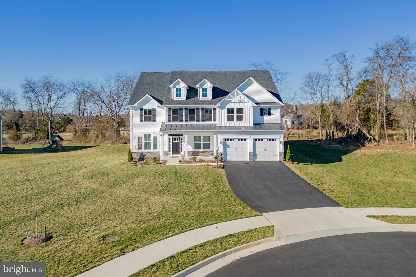 6748 HIGHLANDER CT, WARRENTON, Virginia 20187, 6 Bedrooms Bedrooms, ,4 BathroomsBathrooms,Residential,For sale,6748 HIGHLANDER CT,VAFQ2018006 MLS # VAFQ2018006