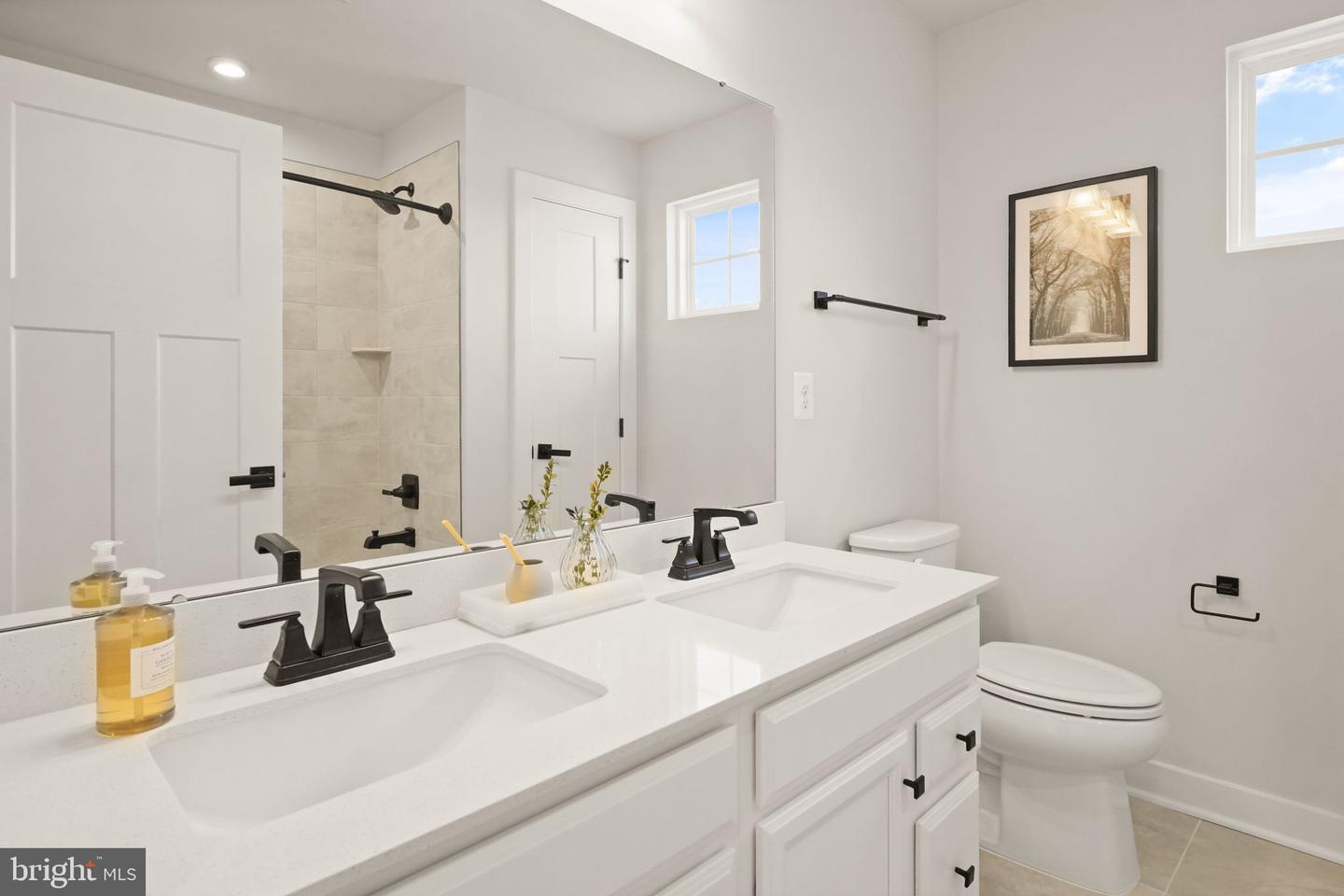 6748 HIGHLANDER CT, WARRENTON, Virginia 20187, 6 Bedrooms Bedrooms, ,4 BathroomsBathrooms,Residential,For sale,6748 HIGHLANDER CT,VAFQ2018006 MLS # VAFQ2018006
