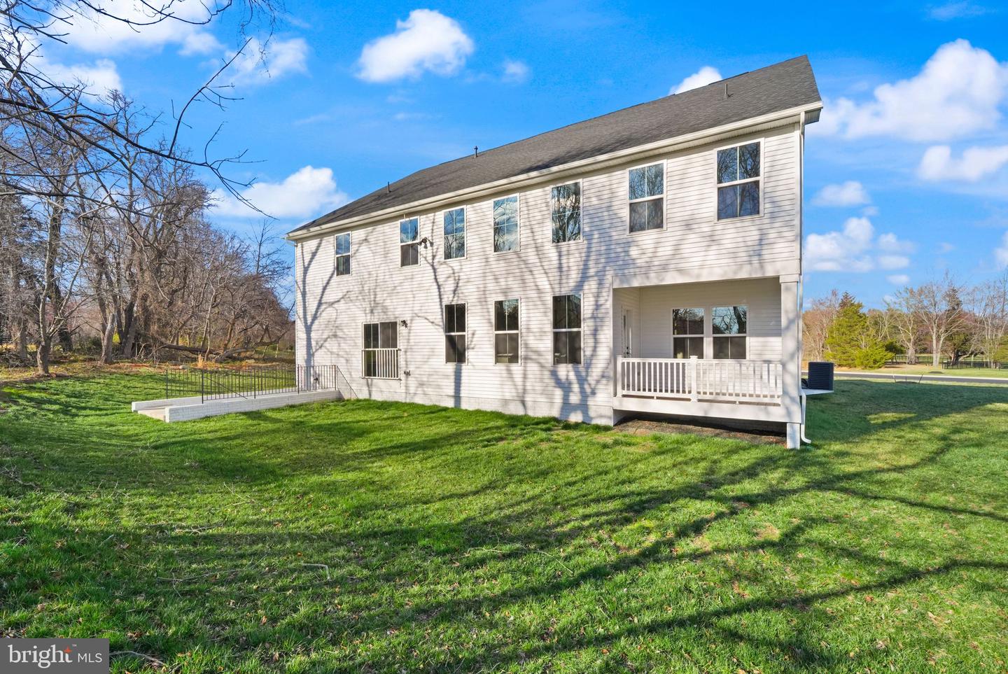 6748 HIGHLANDER CT, WARRENTON, Virginia 20187, 6 Bedrooms Bedrooms, ,4 BathroomsBathrooms,Residential,For sale,6748 HIGHLANDER CT,VAFQ2018006 MLS # VAFQ2018006