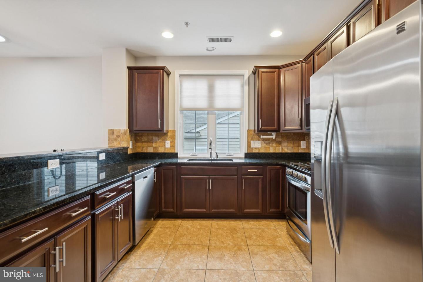 29 LUDINGTON LN, FREDERICKSBURG, Virginia 22406, 2 Bedrooms Bedrooms, 10 Rooms Rooms,2 BathroomsBathrooms,Residential,For sale,29 LUDINGTON LN,VAST2042058 MLS # VAST2042058