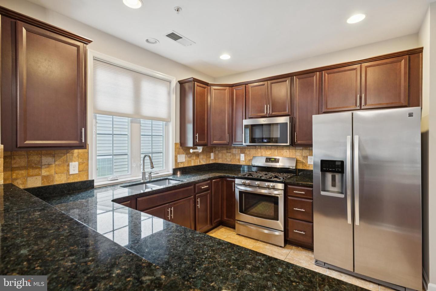 29 LUDINGTON LN, FREDERICKSBURG, Virginia 22406, 2 Bedrooms Bedrooms, 10 Rooms Rooms,2 BathroomsBathrooms,Residential,For sale,29 LUDINGTON LN,VAST2042058 MLS # VAST2042058