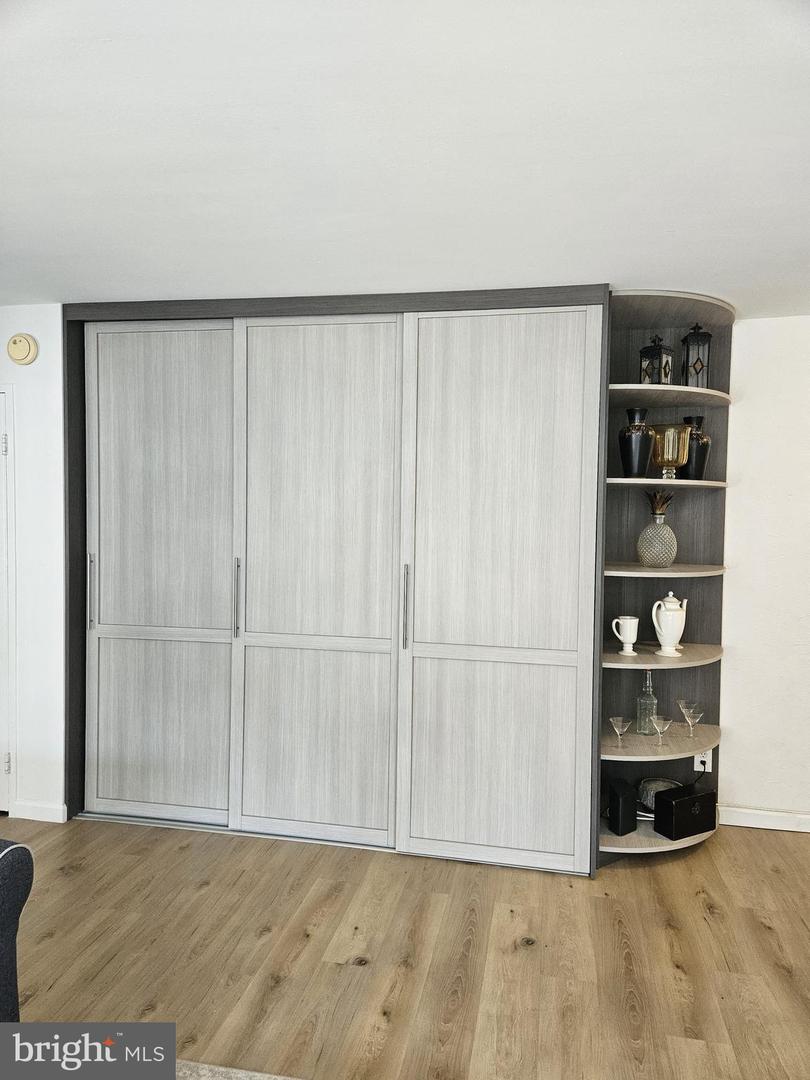 1210 N TAFT ST #710, ARLINGTON, Virginia 22201, 1 Bedroom Bedrooms, ,1 BathroomBathrooms,Residential,For sale,1210 N TAFT ST #710,VAAR2062622 MLS # VAAR2062622