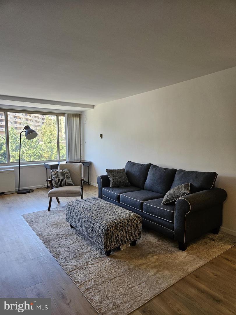 1210 N TAFT ST #710, ARLINGTON, Virginia 22201, 1 Bedroom Bedrooms, ,1 BathroomBathrooms,Residential,For sale,1210 N TAFT ST #710,VAAR2062622 MLS # VAAR2062622