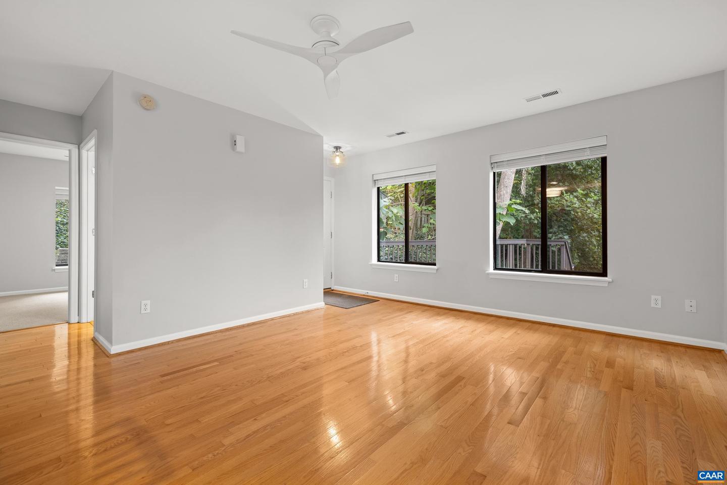 1694 ROYAL OAK CT, CHARLOTTESVILLE, Virginia 22902, 3 Bedrooms Bedrooms, ,2 BathroomsBathrooms,Residential,For sale,1694 ROYAL OAK CT,668135 MLS # 668135