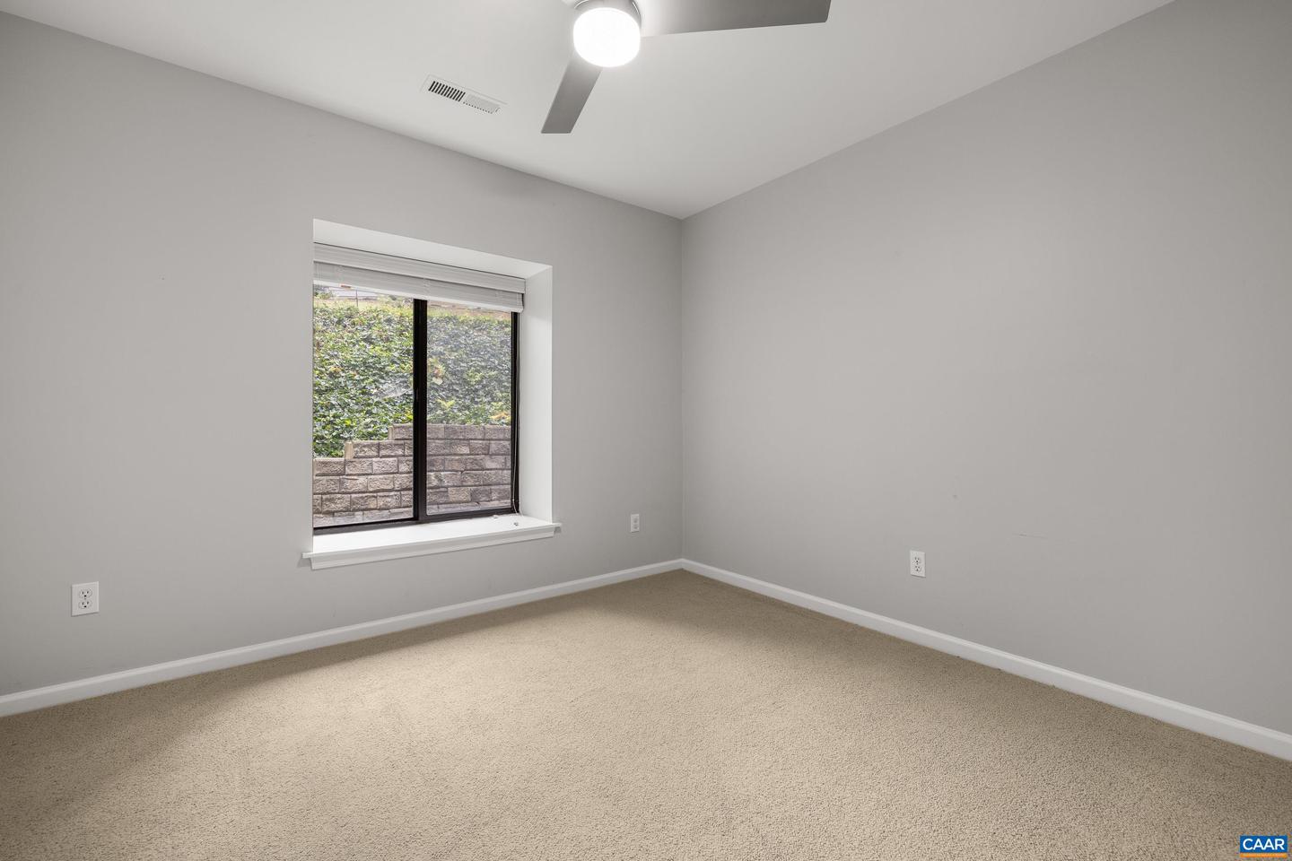 1694 ROYAL OAK CT, CHARLOTTESVILLE, Virginia 22902, 3 Bedrooms Bedrooms, ,2 BathroomsBathrooms,Residential,For sale,1694 ROYAL OAK CT,668135 MLS # 668135