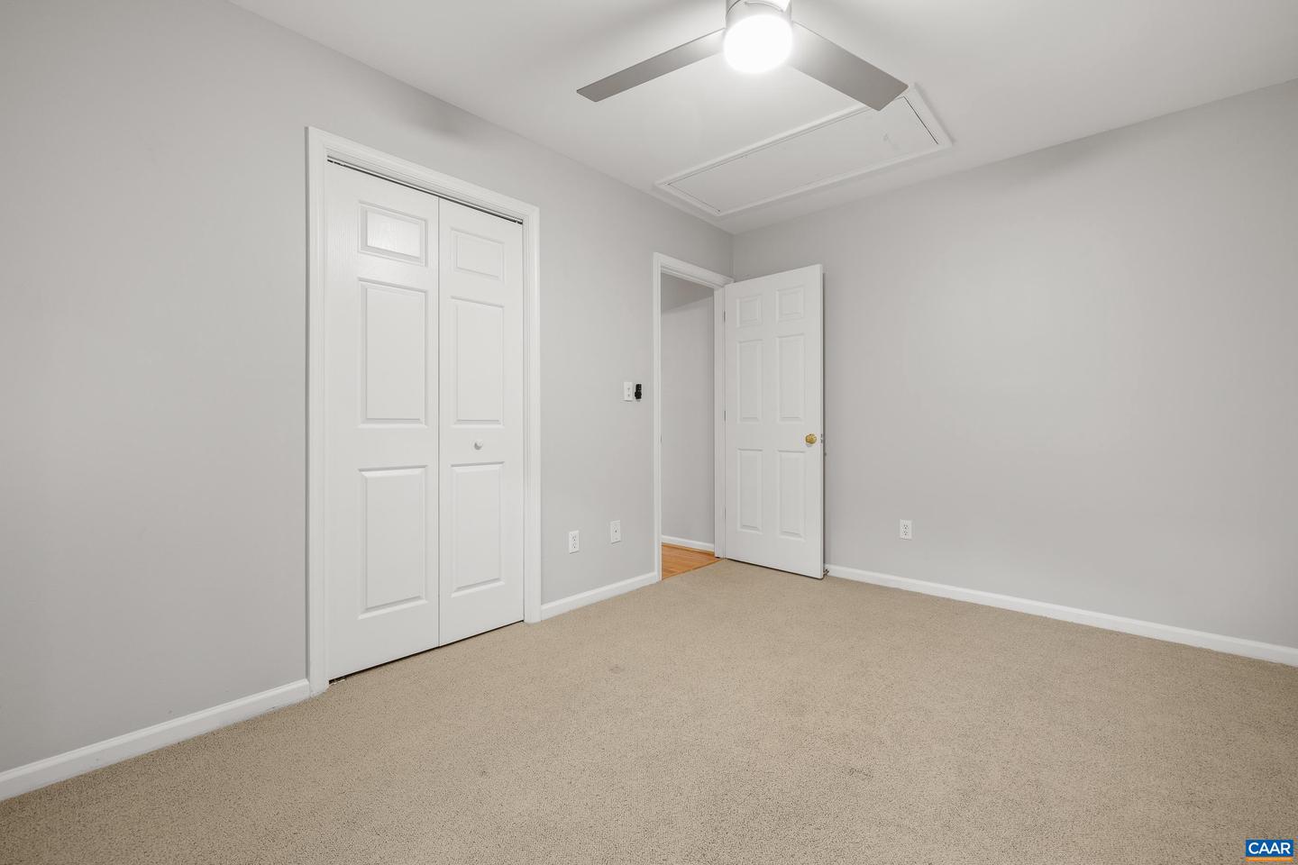 1694 ROYAL OAK CT, CHARLOTTESVILLE, Virginia 22902, 3 Bedrooms Bedrooms, ,2 BathroomsBathrooms,Residential,For sale,1694 ROYAL OAK CT,668135 MLS # 668135