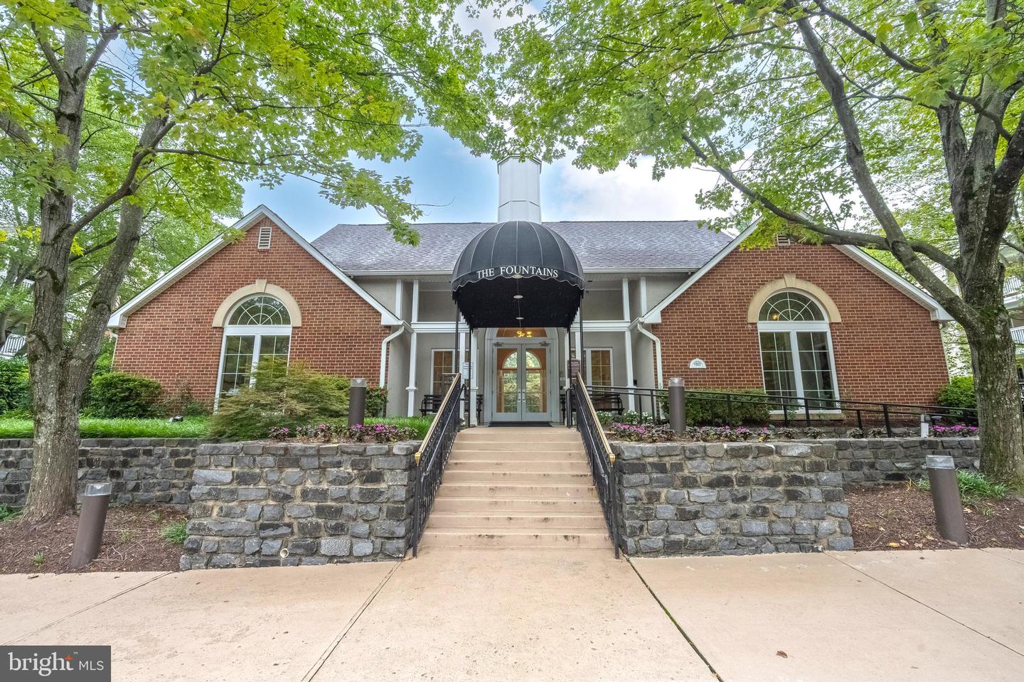 1504 LINCOLN WAY #404, MCLEAN, Virginia 22102, 1 Bedroom Bedrooms, ,1 BathroomBathrooms,Residential,For sale,1504 LINCOLN WAY #404,VAFX2262894 MLS # VAFX2262894
