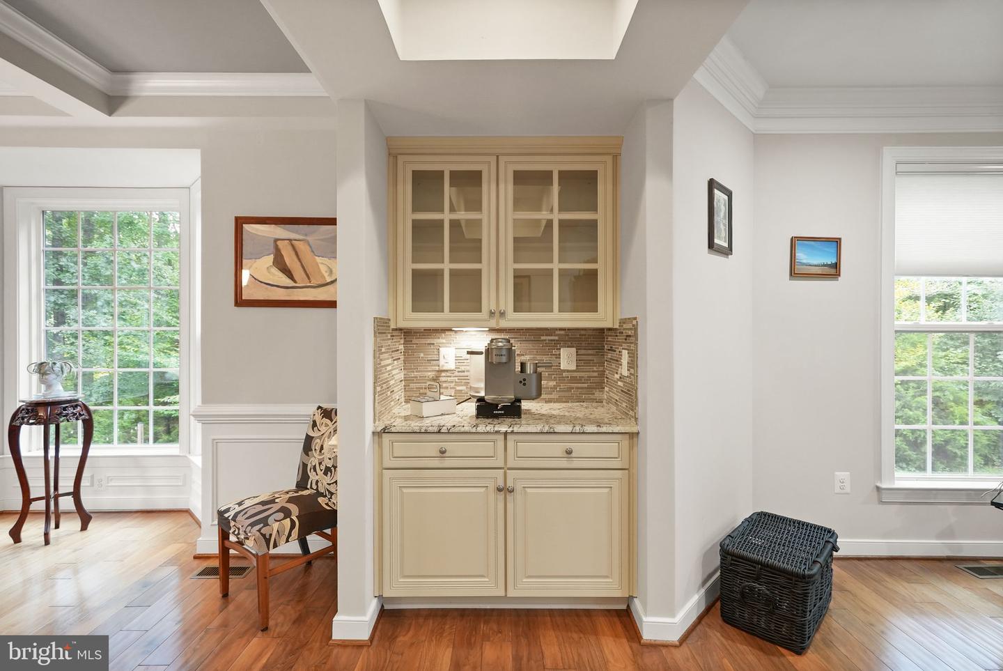32 PINEWOOD RD, FREDERICKSBURG, Virginia 22405, 5 Bedrooms Bedrooms, ,5 BathroomsBathrooms,Residential,For sale,32 PINEWOOD RD,VAST2042072 MLS # VAST2042072