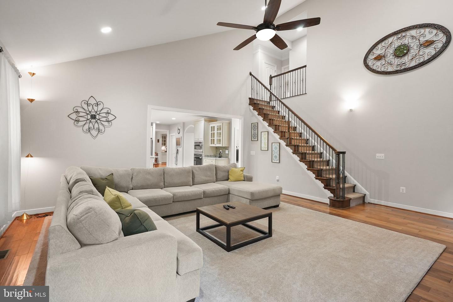 32 PINEWOOD RD, FREDERICKSBURG, Virginia 22405, 5 Bedrooms Bedrooms, ,5 BathroomsBathrooms,Residential,For sale,32 PINEWOOD RD,VAST2042072 MLS # VAST2042072