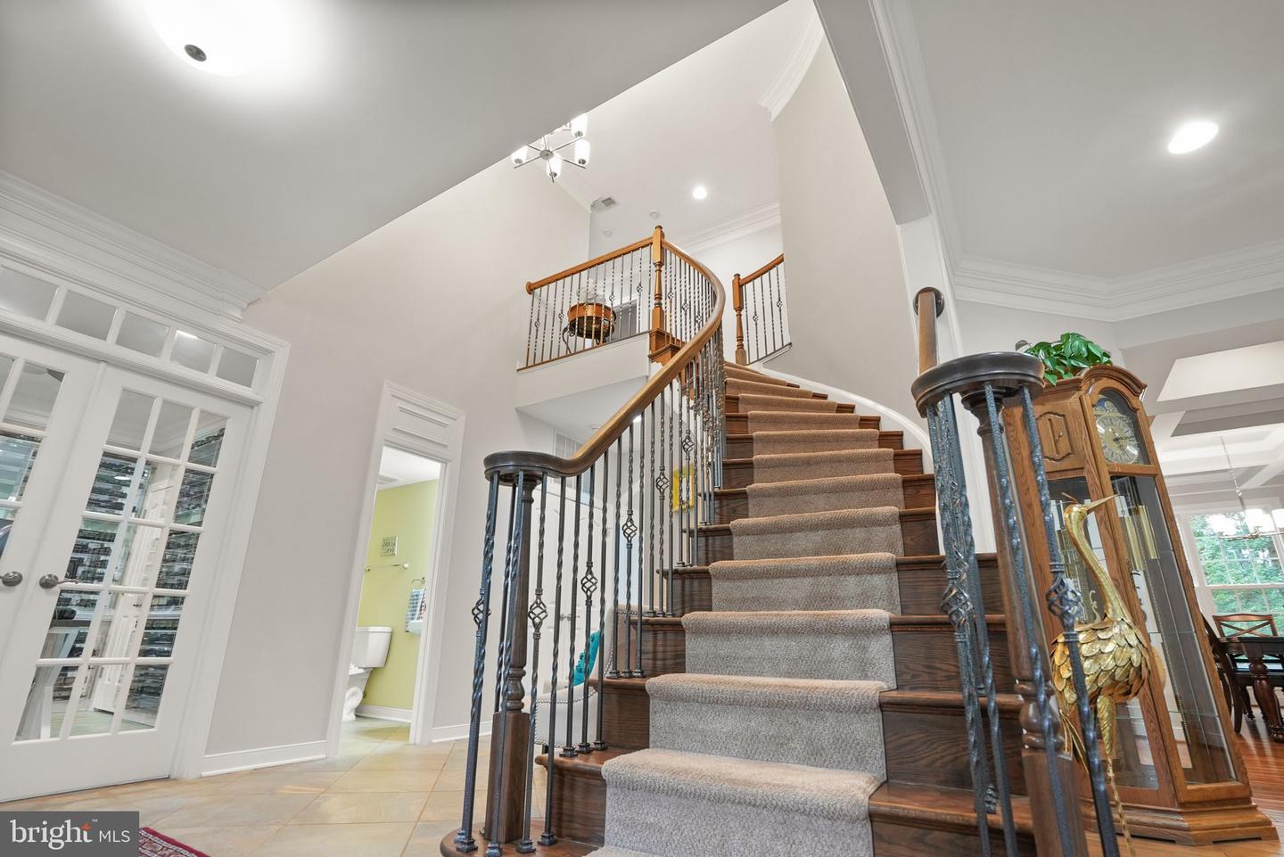 32 PINEWOOD RD, FREDERICKSBURG, Virginia 22405, 5 Bedrooms Bedrooms, ,5 BathroomsBathrooms,Residential,For sale,32 PINEWOOD RD,VAST2042072 MLS # VAST2042072
