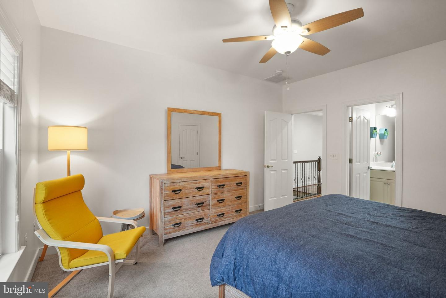 32 PINEWOOD RD, FREDERICKSBURG, Virginia 22405, 5 Bedrooms Bedrooms, ,5 BathroomsBathrooms,Residential,For sale,32 PINEWOOD RD,VAST2042072 MLS # VAST2042072