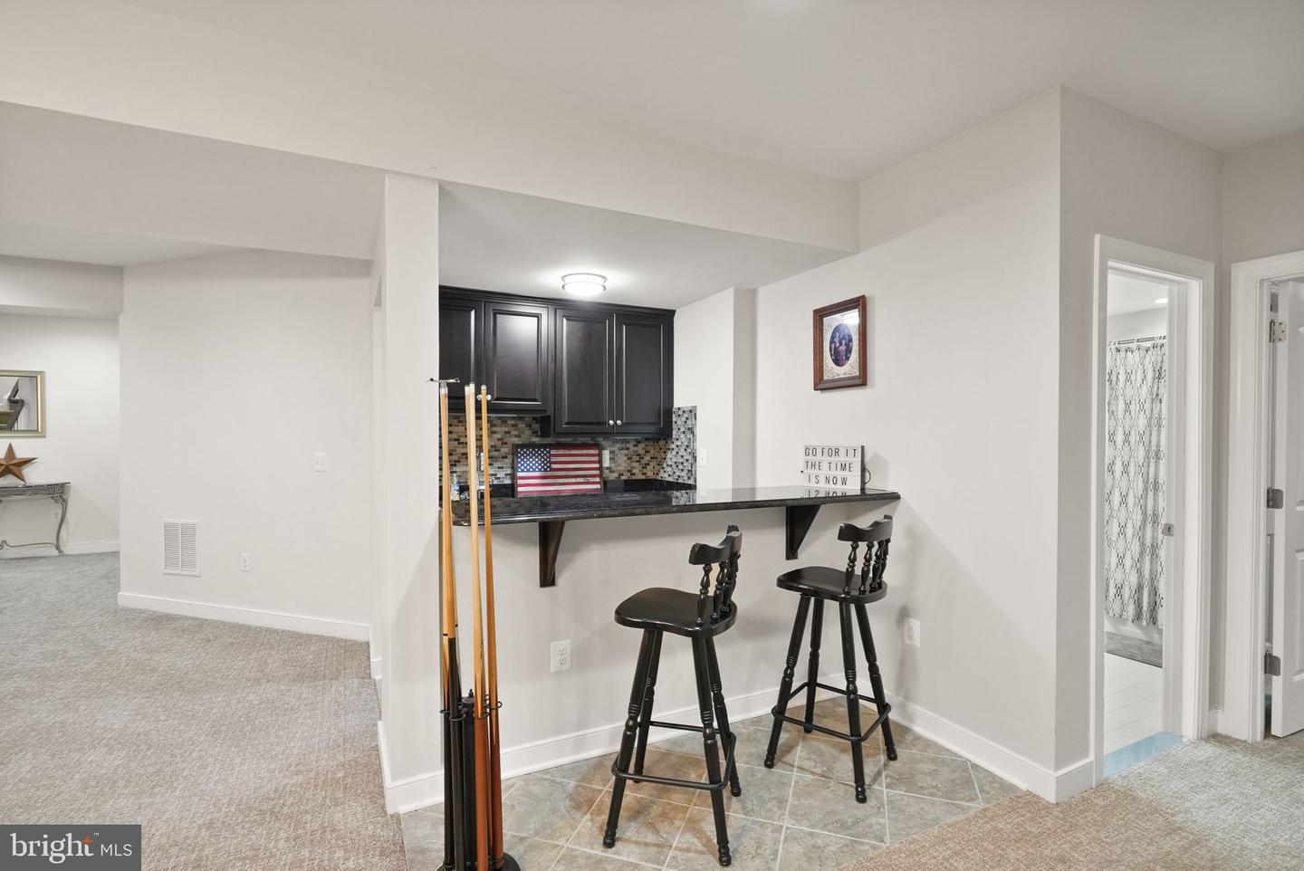 32 PINEWOOD RD, FREDERICKSBURG, Virginia 22405, 5 Bedrooms Bedrooms, ,5 BathroomsBathrooms,Residential,For sale,32 PINEWOOD RD,VAST2042072 MLS # VAST2042072