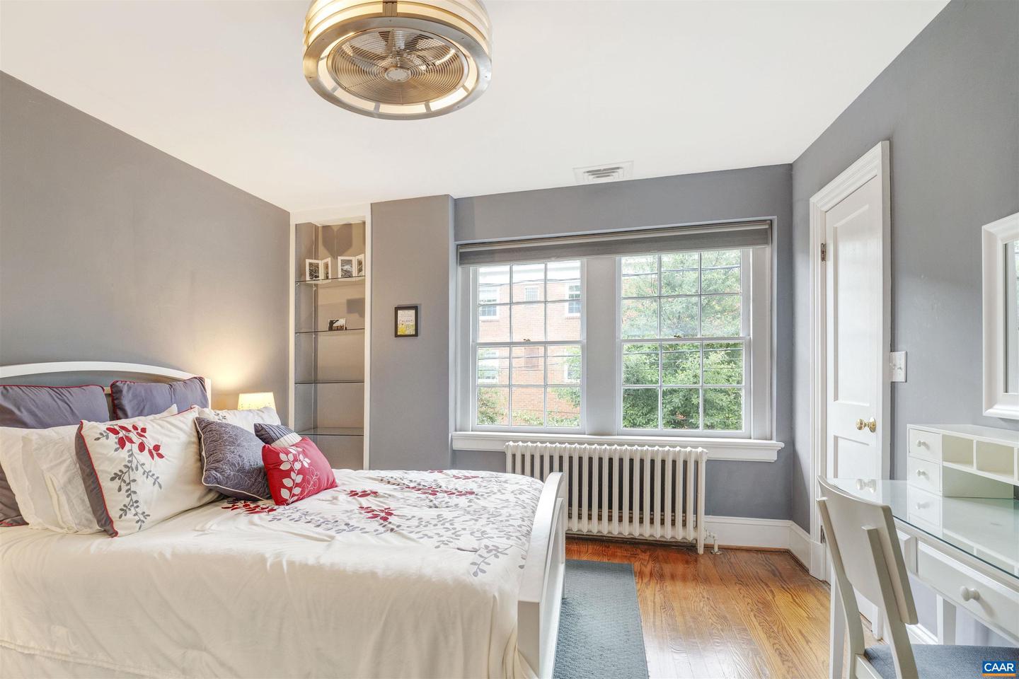 619 E HIGH ST, CHARLOTTESVILLE, Virginia 22902, 2 Bedrooms Bedrooms, ,2 BathroomsBathrooms,Residential,For sale,619 E HIGH ST,668140 MLS # 668140