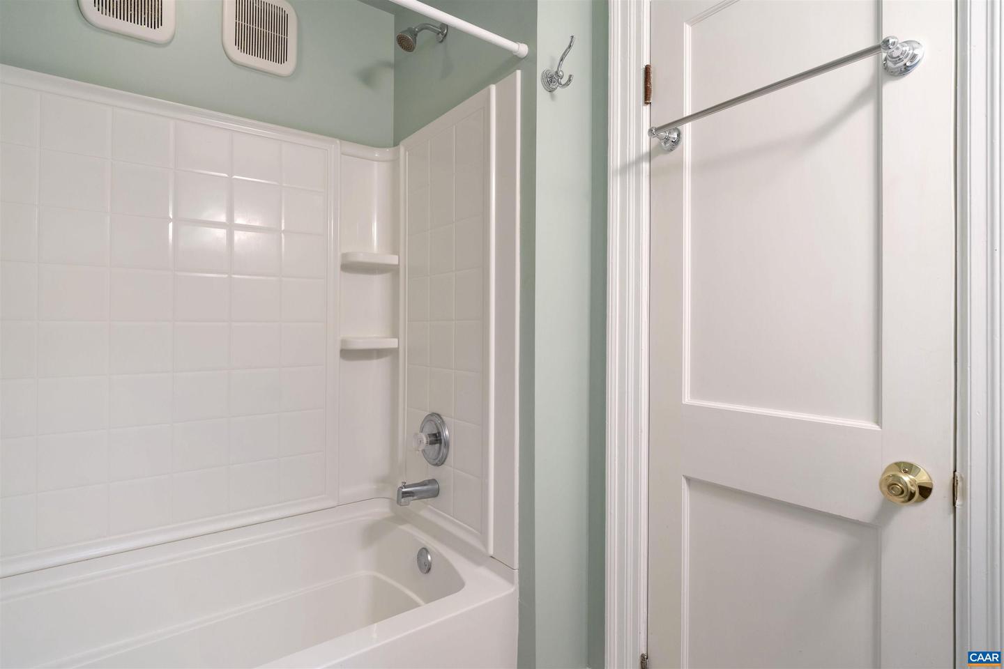 619 E HIGH ST, CHARLOTTESVILLE, Virginia 22902, 2 Bedrooms Bedrooms, ,2 BathroomsBathrooms,Residential,For sale,619 E HIGH ST,668140 MLS # 668140