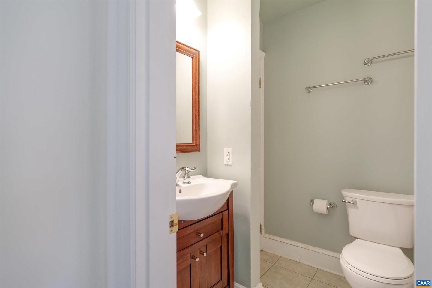619 E HIGH ST, CHARLOTTESVILLE, Virginia 22902, 2 Bedrooms Bedrooms, ,2 BathroomsBathrooms,Residential,For sale,619 E HIGH ST,668140 MLS # 668140