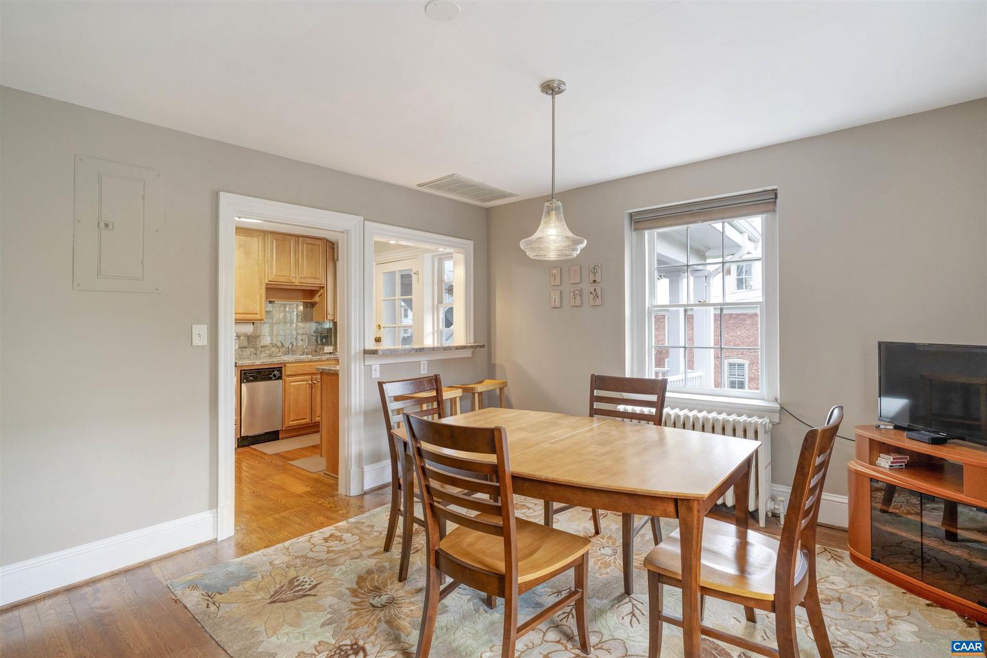 619 E HIGH ST, CHARLOTTESVILLE, Virginia 22902, 2 Bedrooms Bedrooms, ,2 BathroomsBathrooms,Residential,For sale,619 E HIGH ST,668140 MLS # 668140