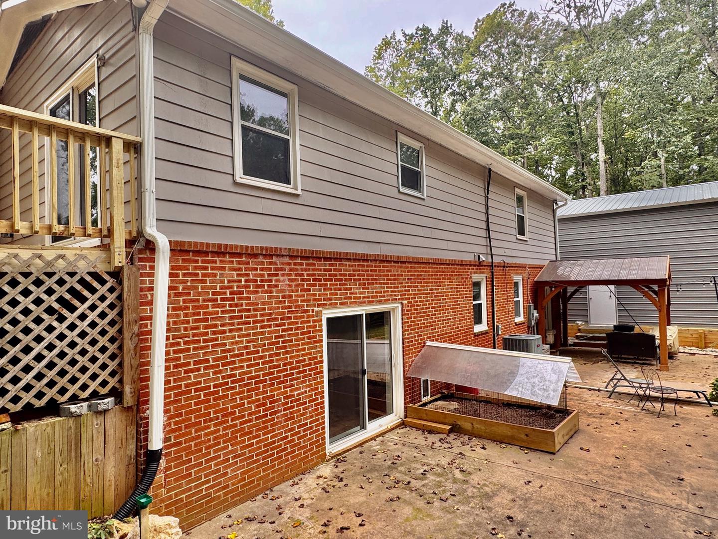 4456 SILVER HILL CT, SUMERDUCK, Virginia 22742, 3 Bedrooms Bedrooms, ,1 BathroomBathrooms,Residential,For sale,4456 SILVER HILL CT,VAFQ2018020 MLS # VAFQ2018020
