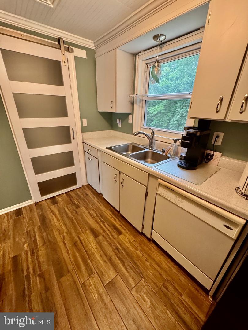 4456 SILVER HILL CT, SUMERDUCK, Virginia 22742, 3 Bedrooms Bedrooms, ,1 BathroomBathrooms,Residential,For sale,4456 SILVER HILL CT,VAFQ2018020 MLS # VAFQ2018020