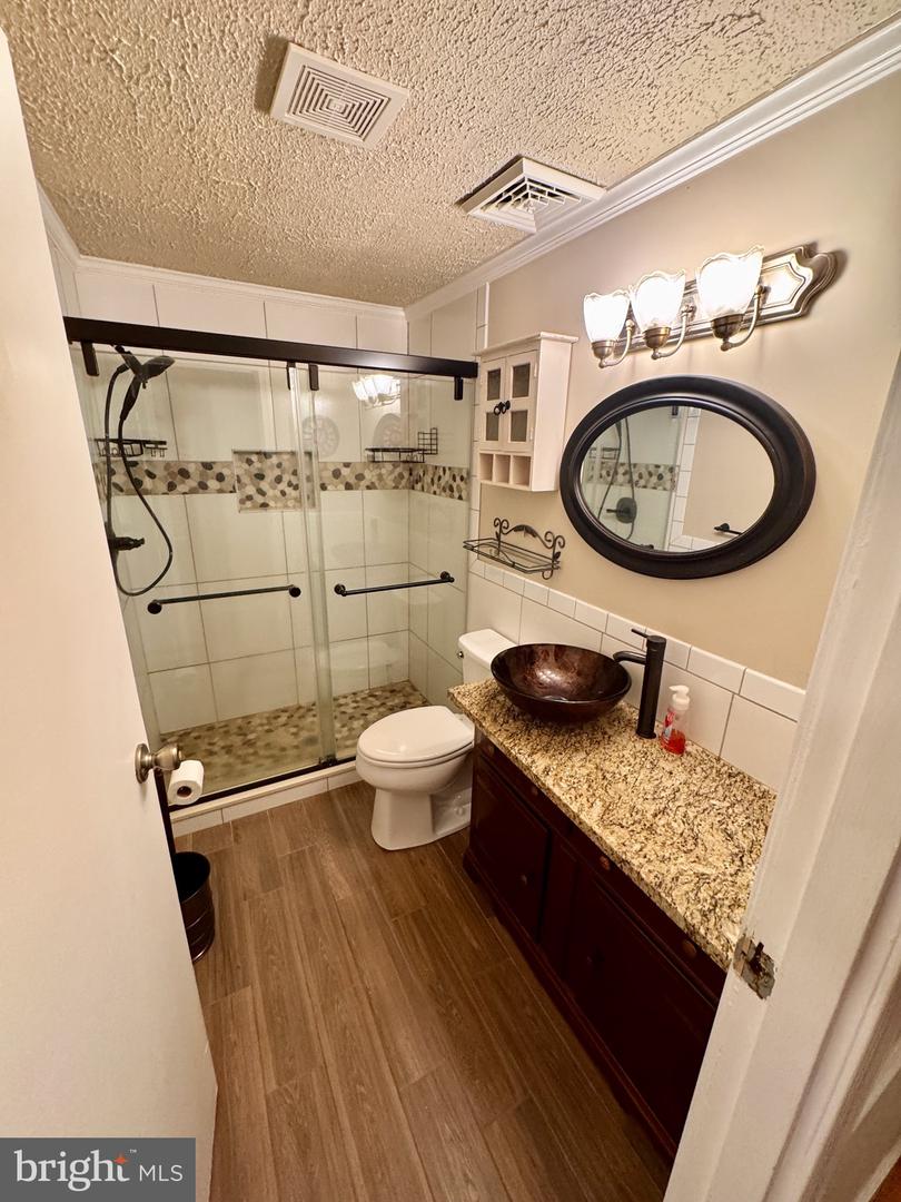 4456 SILVER HILL CT, SUMERDUCK, Virginia 22742, 3 Bedrooms Bedrooms, ,1 BathroomBathrooms,Residential,For sale,4456 SILVER HILL CT,VAFQ2018020 MLS # VAFQ2018020