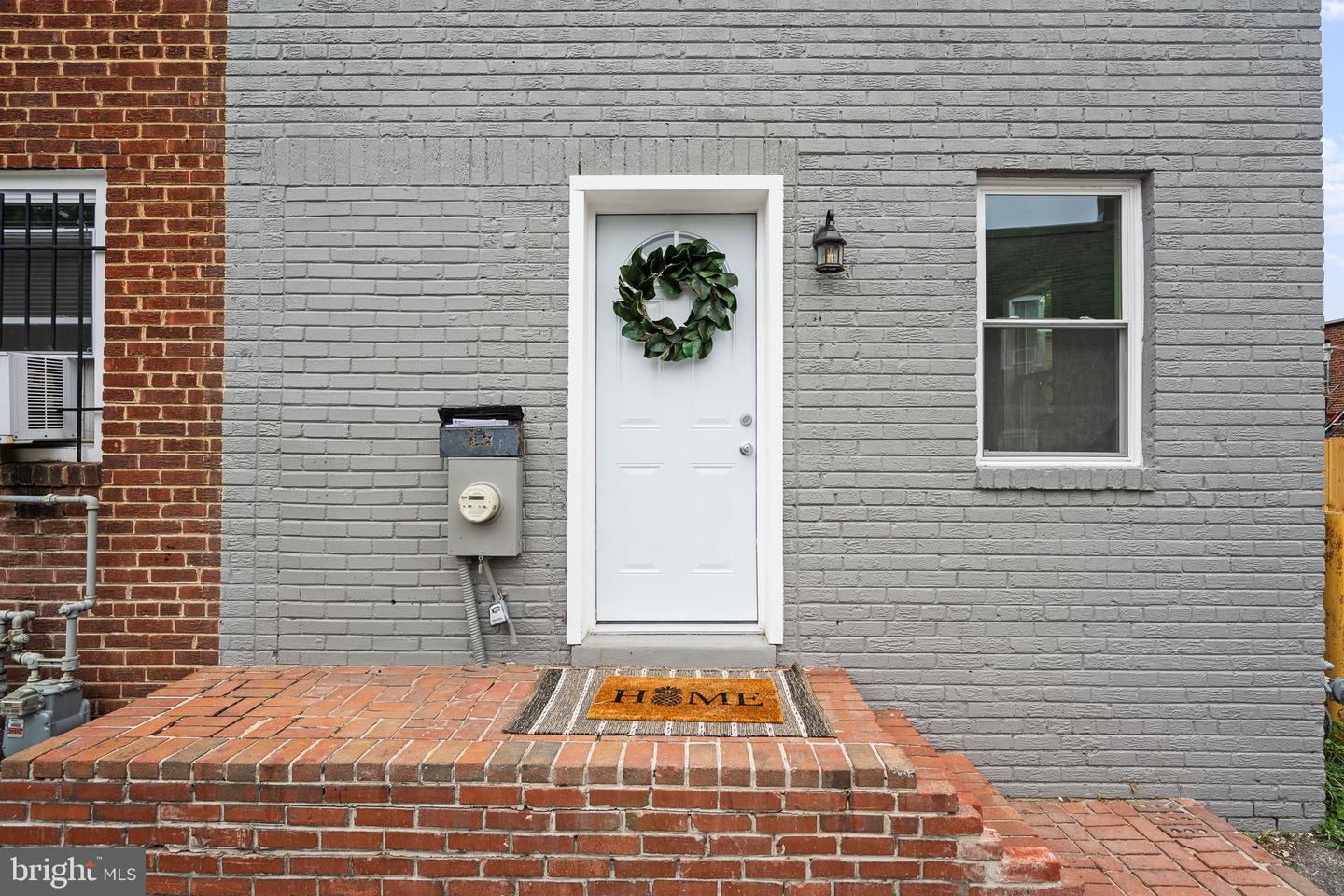 1658 F ST NE, WASHINGTON, District Of Columbia 20002, 3 Bedrooms Bedrooms, 5 Rooms Rooms,2 BathroomsBathrooms,Residential,For sale,1658 F ST NE,DCDC2216486 MLS # DCDC2216486