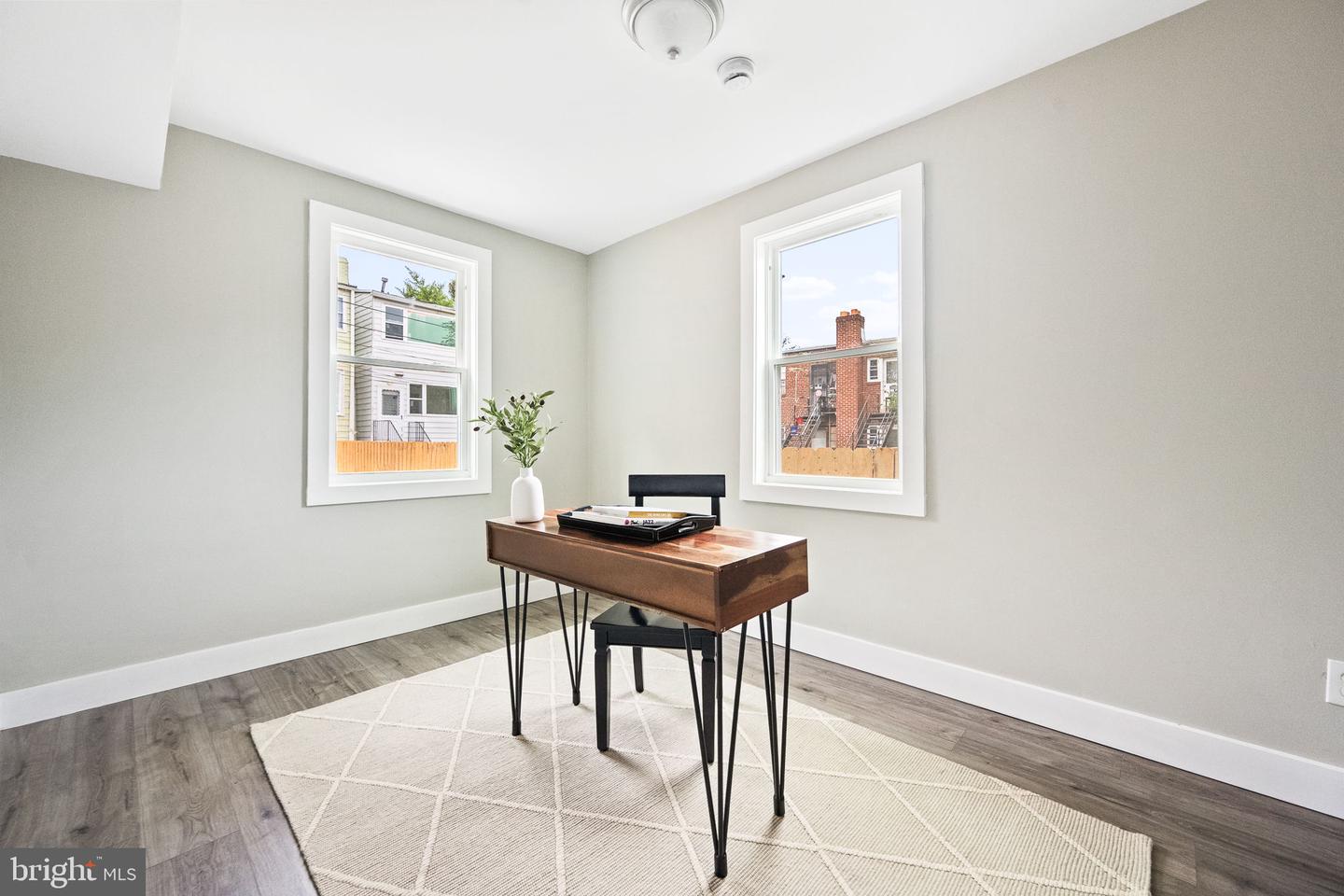 1658 F ST NE, WASHINGTON, District Of Columbia 20002, 3 Bedrooms Bedrooms, 5 Rooms Rooms,2 BathroomsBathrooms,Residential,For sale,1658 F ST NE,DCDC2216486 MLS # DCDC2216486