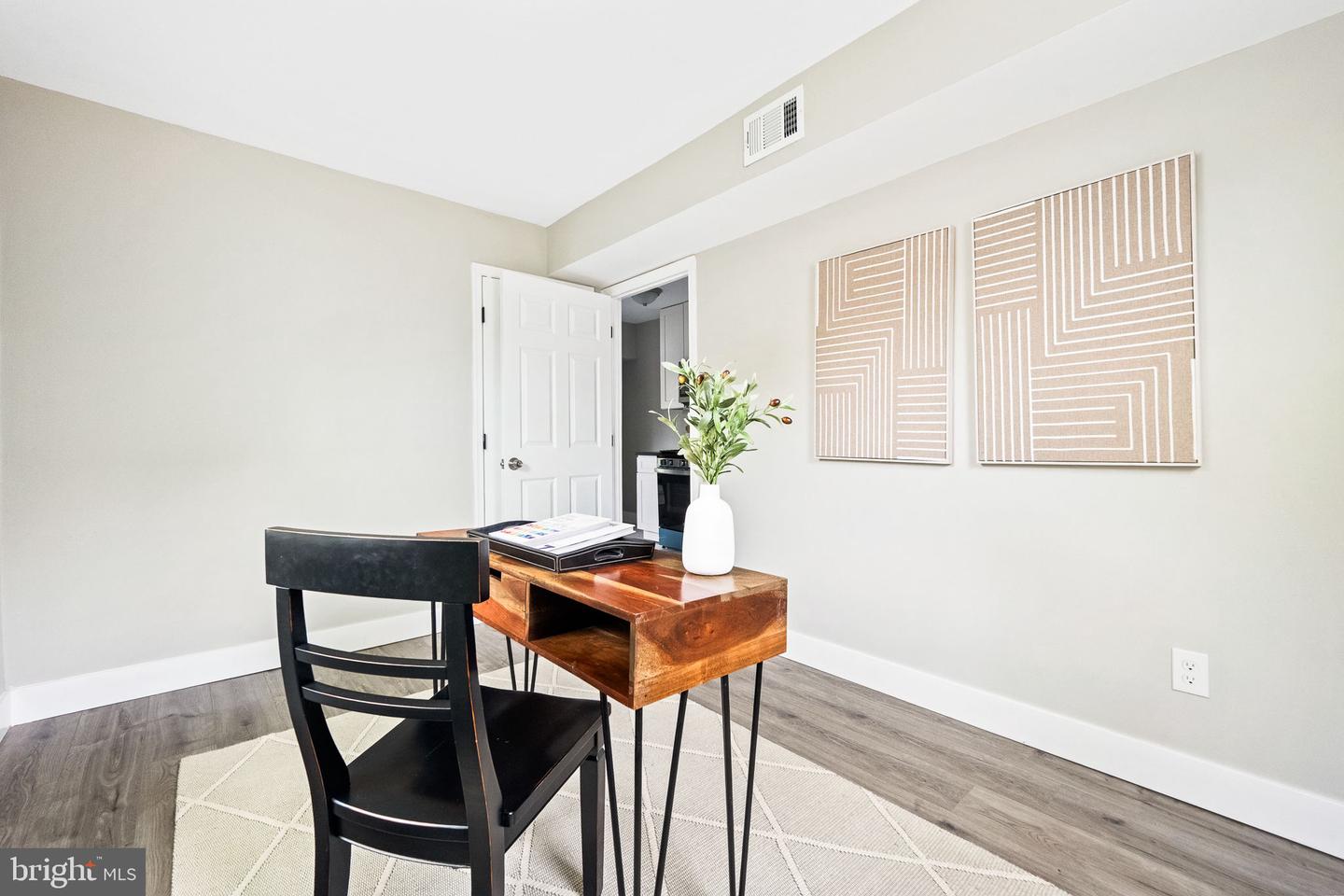 1658 F ST NE, WASHINGTON, District Of Columbia 20002, 3 Bedrooms Bedrooms, 5 Rooms Rooms,2 BathroomsBathrooms,Residential,For sale,1658 F ST NE,DCDC2216486 MLS # DCDC2216486