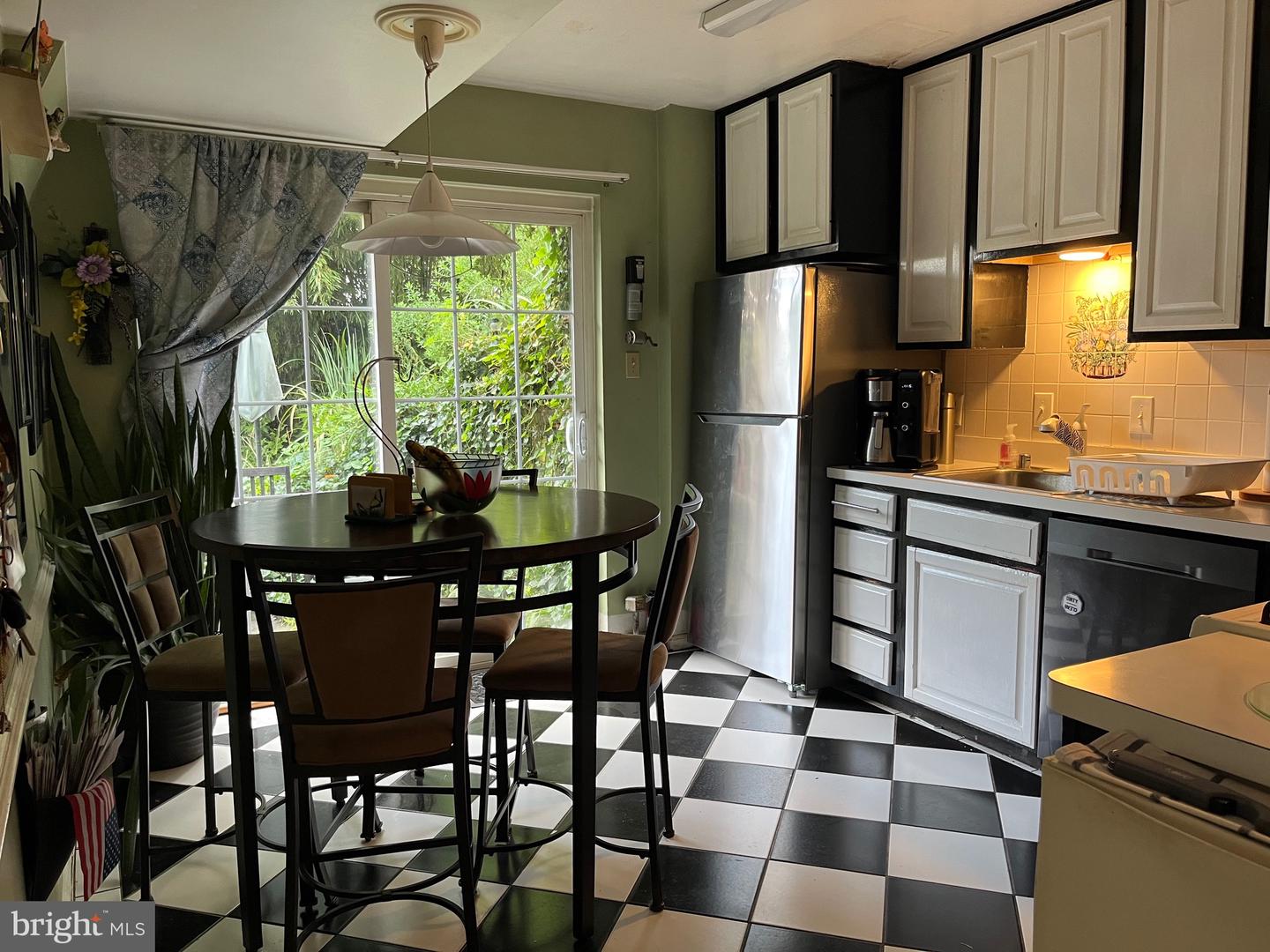 8527 PARLIAMENT DR, SPRINGFIELD, Virginia 22151, 4 Bedrooms Bedrooms, ,2 BathroomsBathrooms,Residential,For sale,8527 PARLIAMENT DR,VAFX2262950 MLS # VAFX2262950