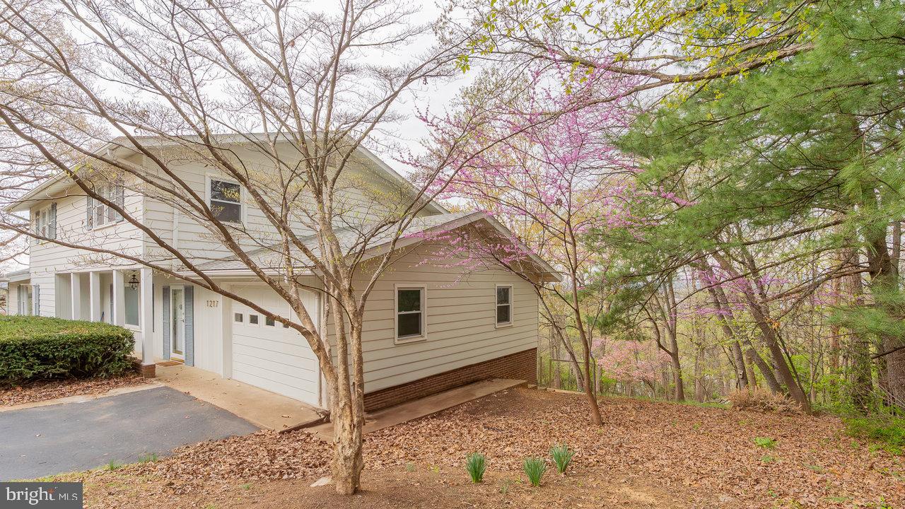 1217 WINDSOR RD, HARRISONBURG, Virginia 22801, 4 Bedrooms Bedrooms, ,3 BathroomsBathrooms,Residential,For sale,1217 WINDSOR RD,VAHC2000474 MLS # VAHC2000474