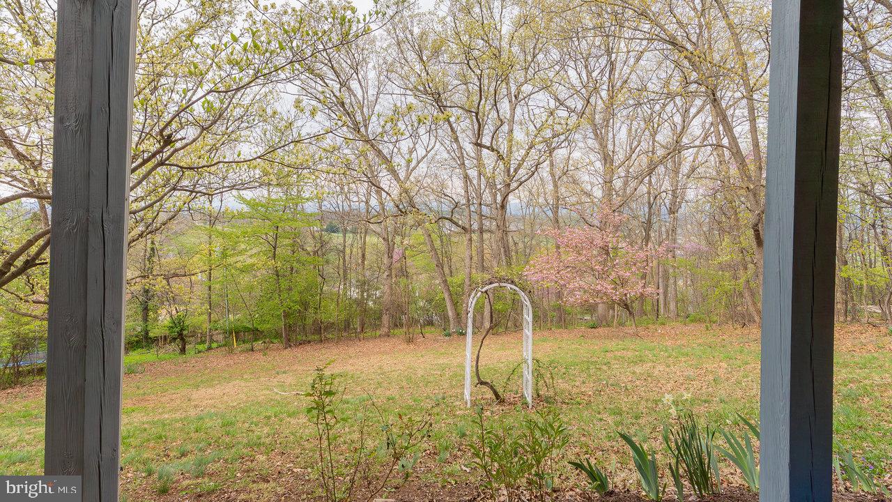 1217 WINDSOR RD, HARRISONBURG, Virginia 22801, 4 Bedrooms Bedrooms, ,3 BathroomsBathrooms,Residential,For sale,1217 WINDSOR RD,VAHC2000474 MLS # VAHC2000474