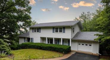 1217 WINDSOR RD, HARRISONBURG, Virginia 22801, 4 Bedrooms Bedrooms, ,3 BathroomsBathrooms,Residential,For sale,1217 WINDSOR RD,VAHC2000474 MLS # VAHC2000474