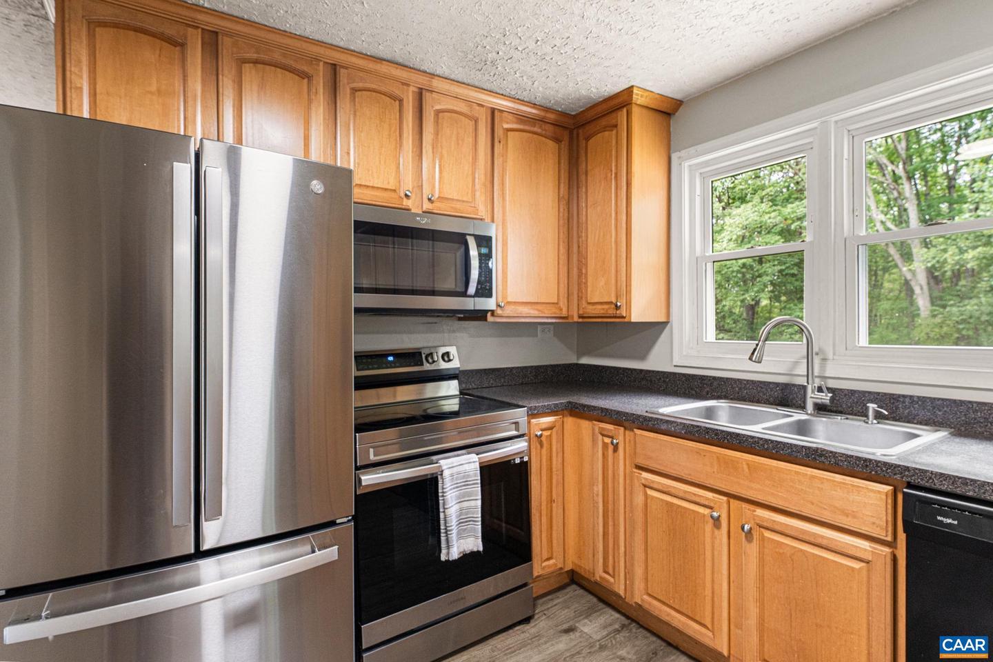 5436 SECRETARYS SAND RD, ESMONT, Virginia 22937, 3 Bedrooms Bedrooms, ,1 BathroomBathrooms,Residential,For sale,5436 SECRETARYS SAND RD,668148 MLS # 668148