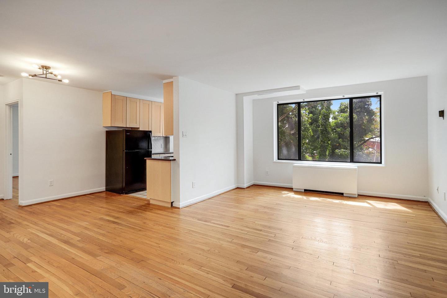 305 C ST NE #309, WASHINGTON, District Of Columbia 20002, 1 Bedroom Bedrooms, ,1 BathroomBathrooms,Residential,For sale,305 C ST NE #309,DCDC2173208 MLS # DCDC2173208
