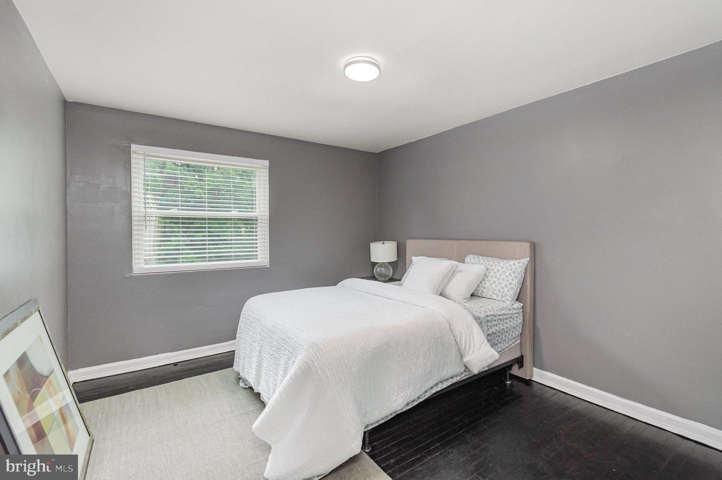 3039 PATRICK HENRY DR #102, FALLS CHURCH, Virginia 22044, 2 Bedrooms Bedrooms, ,1 BathroomBathrooms,Residential,For sale,3039 PATRICK HENRY DR #102,VAFX2221474 MLS # VAFX2221474