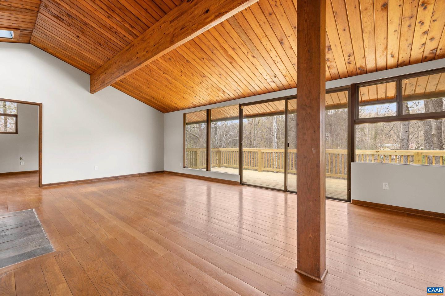 108 NORTHWEST LN, CHARLOTTESVILLE, Virginia 22911, 3 Bedrooms Bedrooms, ,3 BathroomsBathrooms,Residential,For sale,108 NORTHWEST LN,662506 MLS # 662506
