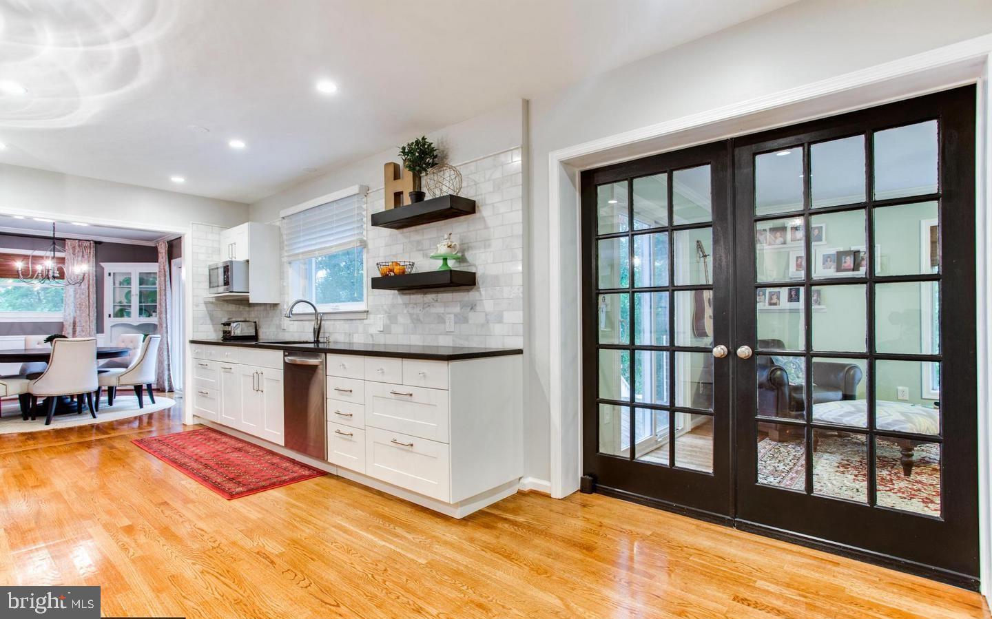 7301 MASONVILLE CT, ANNANDALE, Virginia 22003, 4 Bedrooms Bedrooms, ,2 BathroomsBathrooms,Residential,For sale,7301 MASONVILLE CT,VAFX2235980 MLS # VAFX2235980