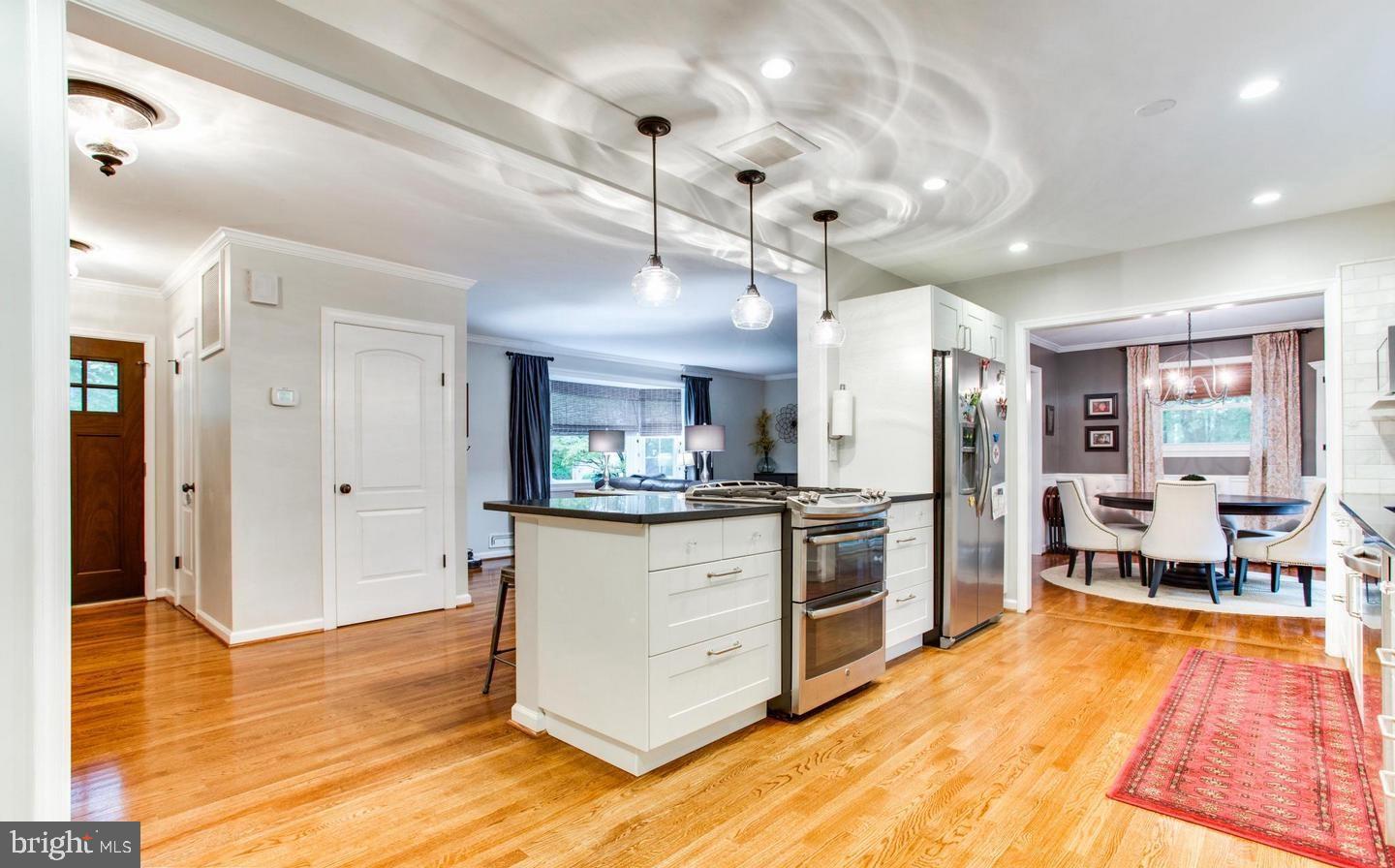 7301 MASONVILLE CT, ANNANDALE, Virginia 22003, 4 Bedrooms Bedrooms, ,2 BathroomsBathrooms,Residential,For sale,7301 MASONVILLE CT,VAFX2235980 MLS # VAFX2235980