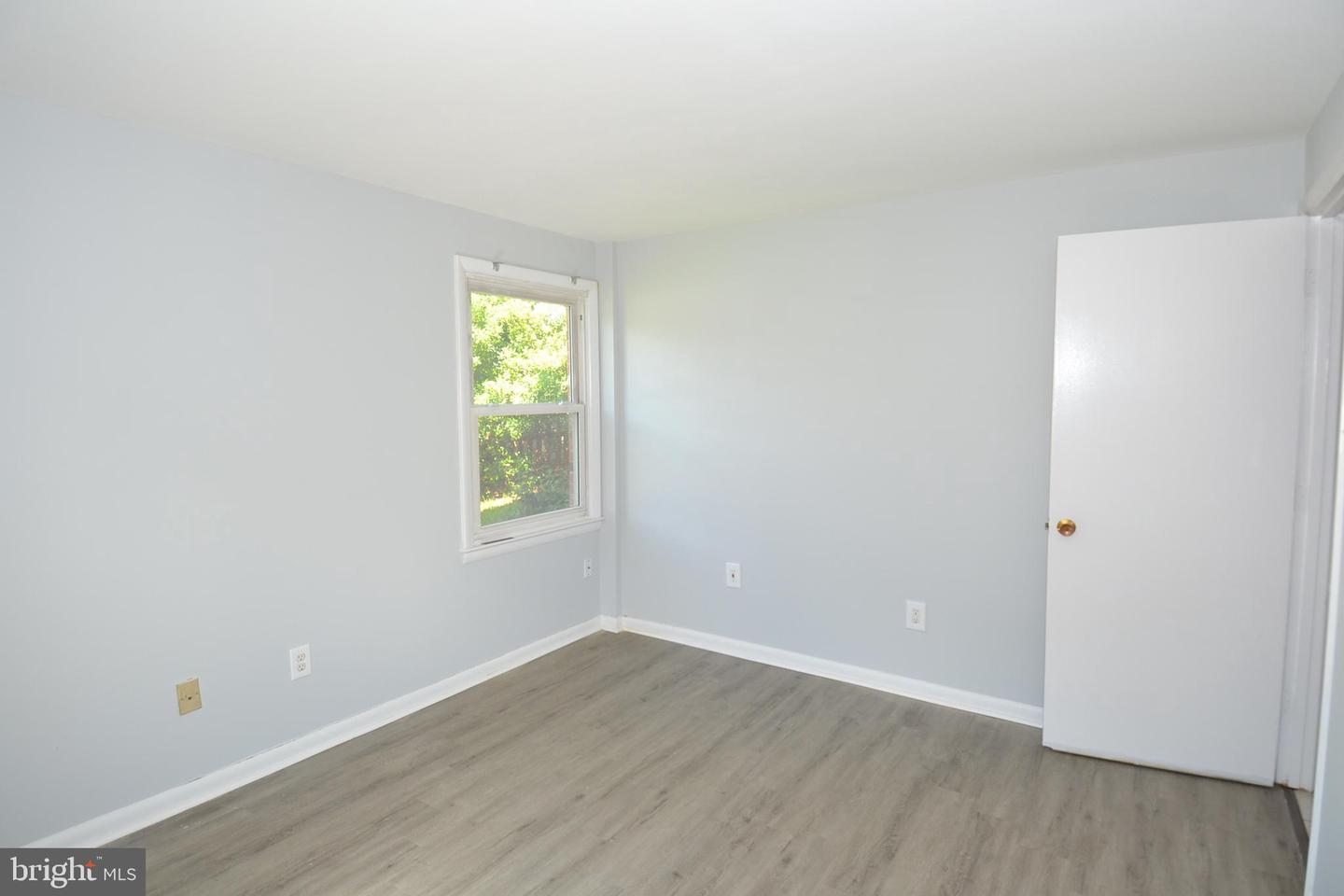 7103 GALGATE DR, SPRINGFIELD, Virginia 22152, 5 Bedrooms Bedrooms, ,3 BathroomsBathrooms,Residential,For sale,7103 GALGATE DR,VAFX2236012 MLS # VAFX2236012