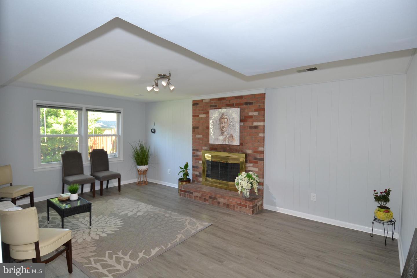 7103 GALGATE DR, SPRINGFIELD, Virginia 22152, 5 Bedrooms Bedrooms, ,3 BathroomsBathrooms,Residential,For sale,7103 GALGATE DR,VAFX2236012 MLS # VAFX2236012