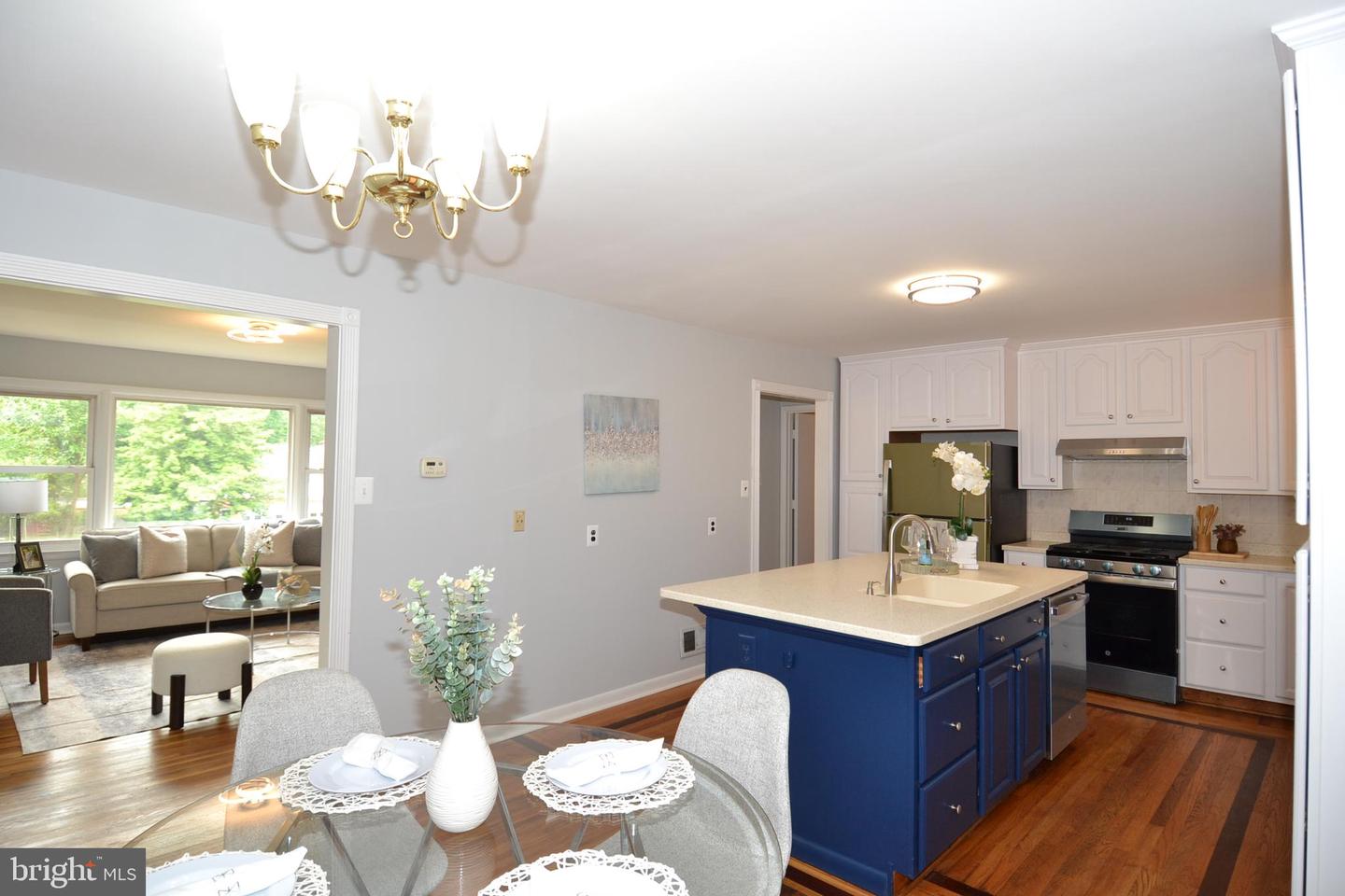 7103 GALGATE DR, SPRINGFIELD, Virginia 22152, 5 Bedrooms Bedrooms, ,3 BathroomsBathrooms,Residential,For sale,7103 GALGATE DR,VAFX2236012 MLS # VAFX2236012