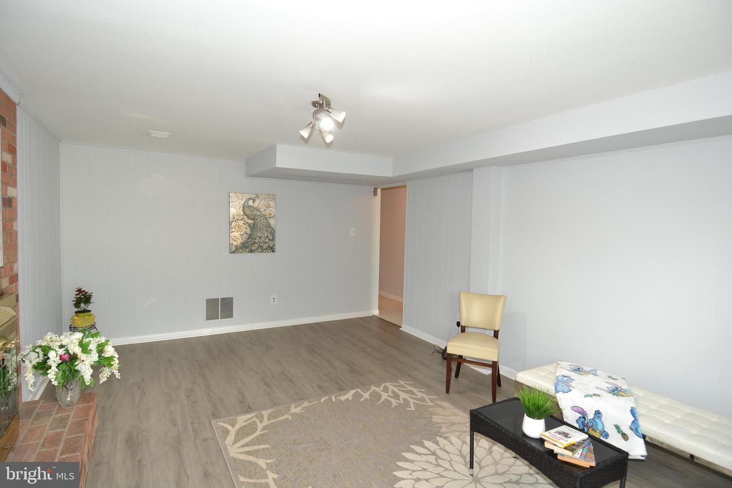 7103 GALGATE DR, SPRINGFIELD, Virginia 22152, 5 Bedrooms Bedrooms, ,3 BathroomsBathrooms,Residential,For sale,7103 GALGATE DR,VAFX2236012 MLS # VAFX2236012