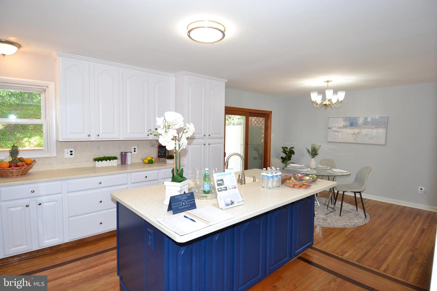 7103 GALGATE DR, SPRINGFIELD, Virginia 22152, 5 Bedrooms Bedrooms, ,3 BathroomsBathrooms,Residential,For sale,7103 GALGATE DR,VAFX2236012 MLS # VAFX2236012