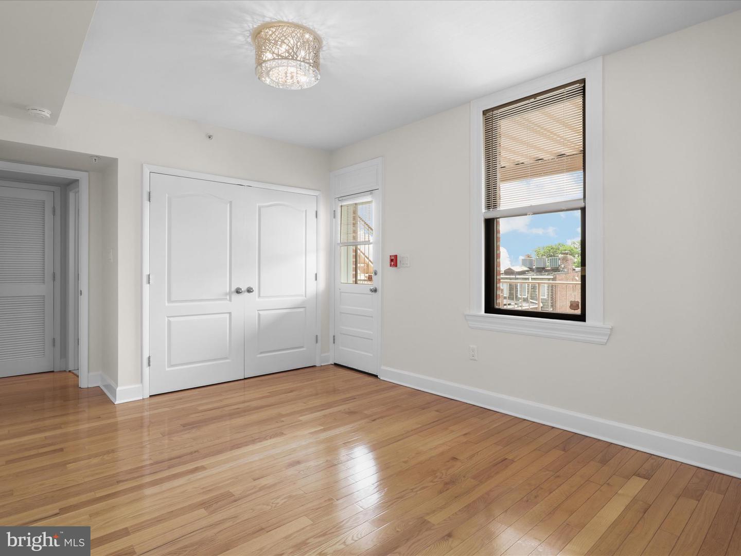 1858 CALIFORNIA ST NW #33, WASHINGTON, District Of Columbia 20009, 1 Bedroom Bedrooms, ,1 BathroomBathrooms,Residential,For sale,1858 CALIFORNIA ST NW #33,DCDC2201734 MLS # DCDC2201734