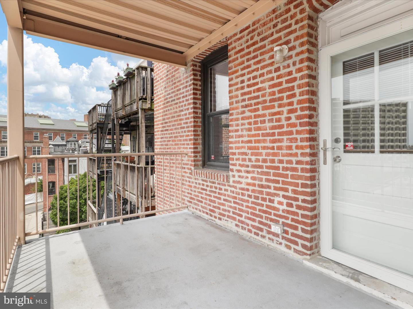 1858 CALIFORNIA ST NW #33, WASHINGTON, District Of Columbia 20009, 1 Bedroom Bedrooms, ,1 BathroomBathrooms,Residential,For sale,1858 CALIFORNIA ST NW #33,DCDC2201734 MLS # DCDC2201734