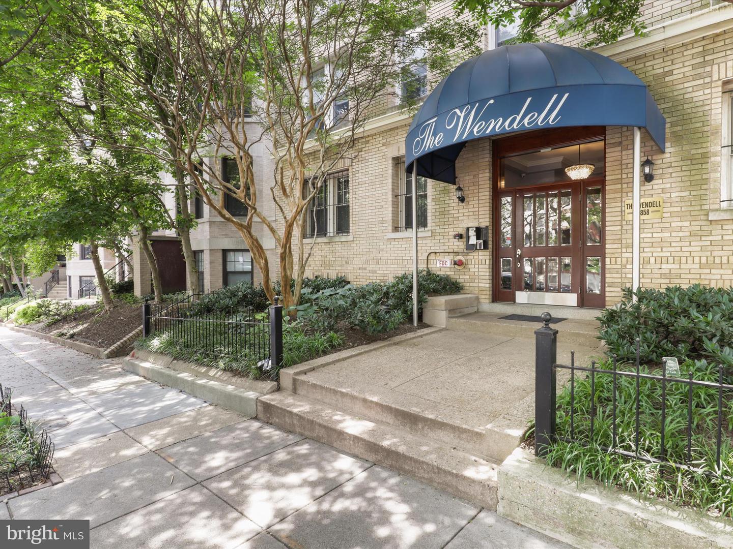 1858 CALIFORNIA ST NW #33, WASHINGTON, District Of Columbia 20009, 1 Bedroom Bedrooms, ,1 BathroomBathrooms,Residential,For sale,1858 CALIFORNIA ST NW #33,DCDC2201734 MLS # DCDC2201734