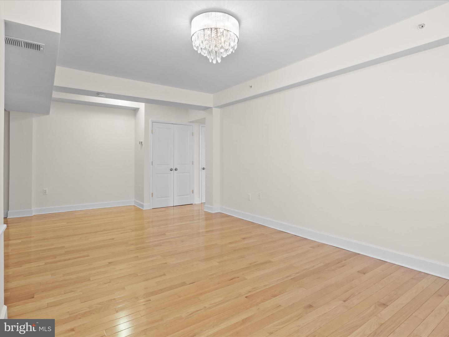1858 CALIFORNIA ST NW #33, WASHINGTON, District Of Columbia 20009, 1 Bedroom Bedrooms, ,1 BathroomBathrooms,Residential,For sale,1858 CALIFORNIA ST NW #33,DCDC2201734 MLS # DCDC2201734