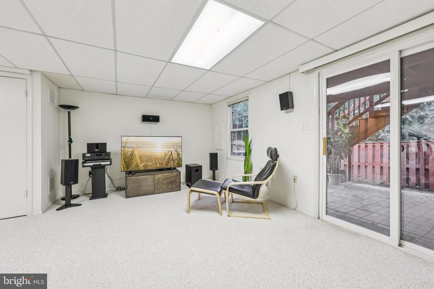 8536 SPRINGFIELD OAKS DR, SPRINGFIELD, Virginia 22153, 3 Bedrooms Bedrooms, ,2 BathroomsBathrooms,Residential,For sale,8536 SPRINGFIELD OAKS DR,VAFX2249310 MLS # VAFX2249310