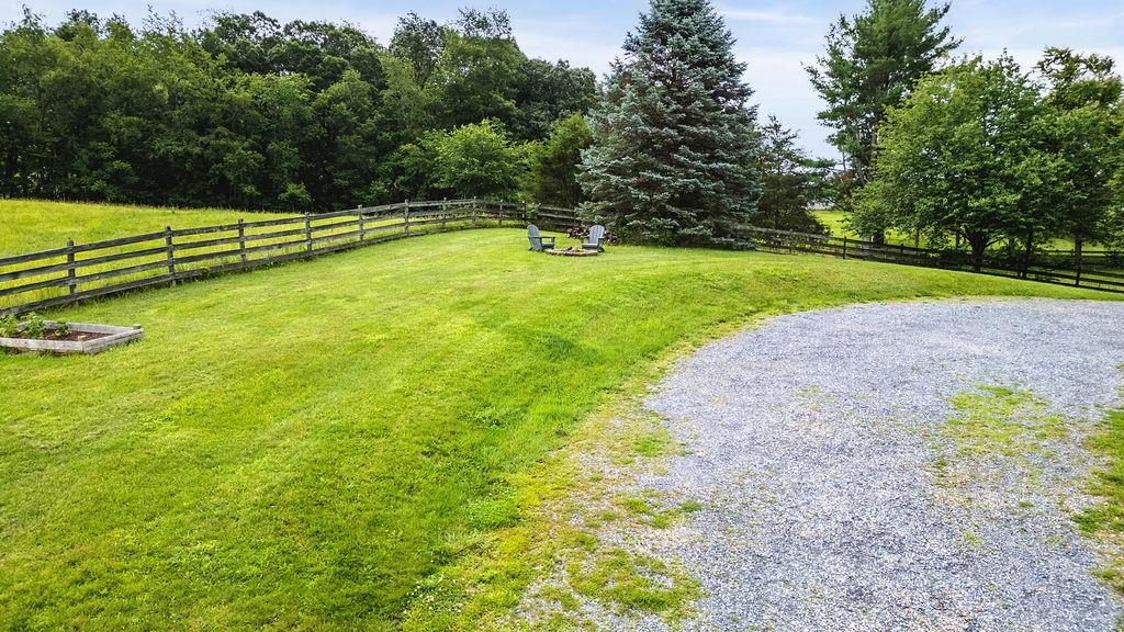 757 ENTRY SCHOOL RD, WAYNESBORO, Virginia 22980, 4 Bedrooms Bedrooms, ,2 BathroomsBathrooms,Residential,757 ENTRY SCHOOL RD,665941 MLS # 665941