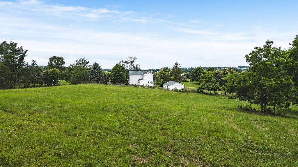 757 ENTRY SCHOOL RD, WAYNESBORO, Virginia 22980, 4 Bedrooms Bedrooms, ,2 BathroomsBathrooms,Residential,757 ENTRY SCHOOL RD,665941 MLS # 665941